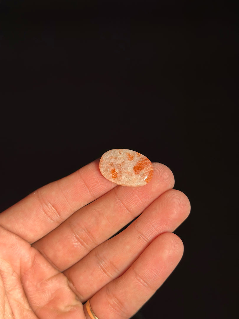 Sunstone Crystal 4.86g – Healing Stone for Motivation, Strength & Emotional Balance