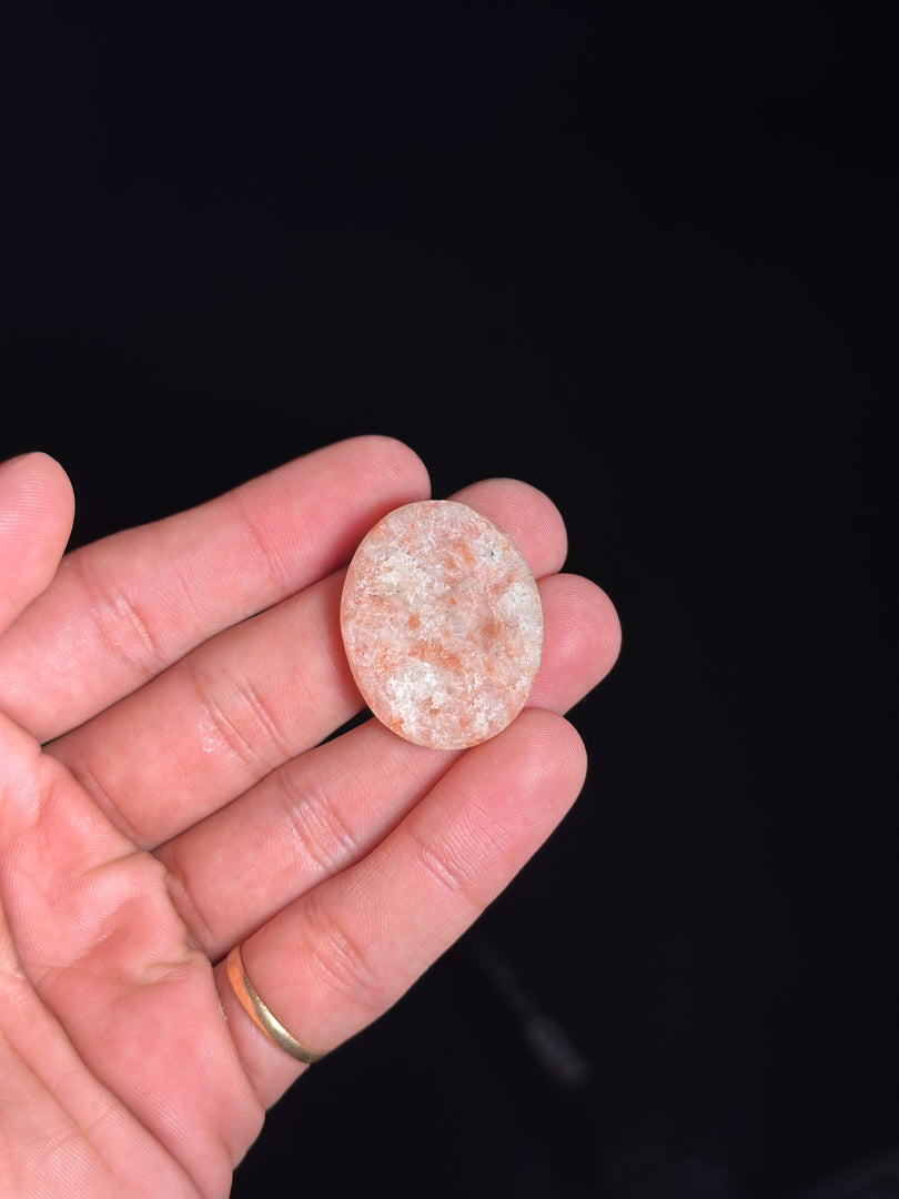 Tumbled Sunstone 10.49g – Natural Gemstone for Happiness, Growth & Empowerment