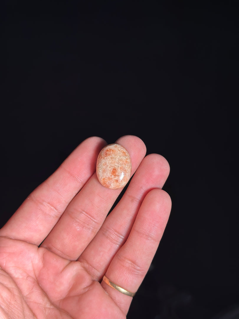 Sunstone Crystal 6.58g – Healing Stone for Motivation, Strength & Happiness