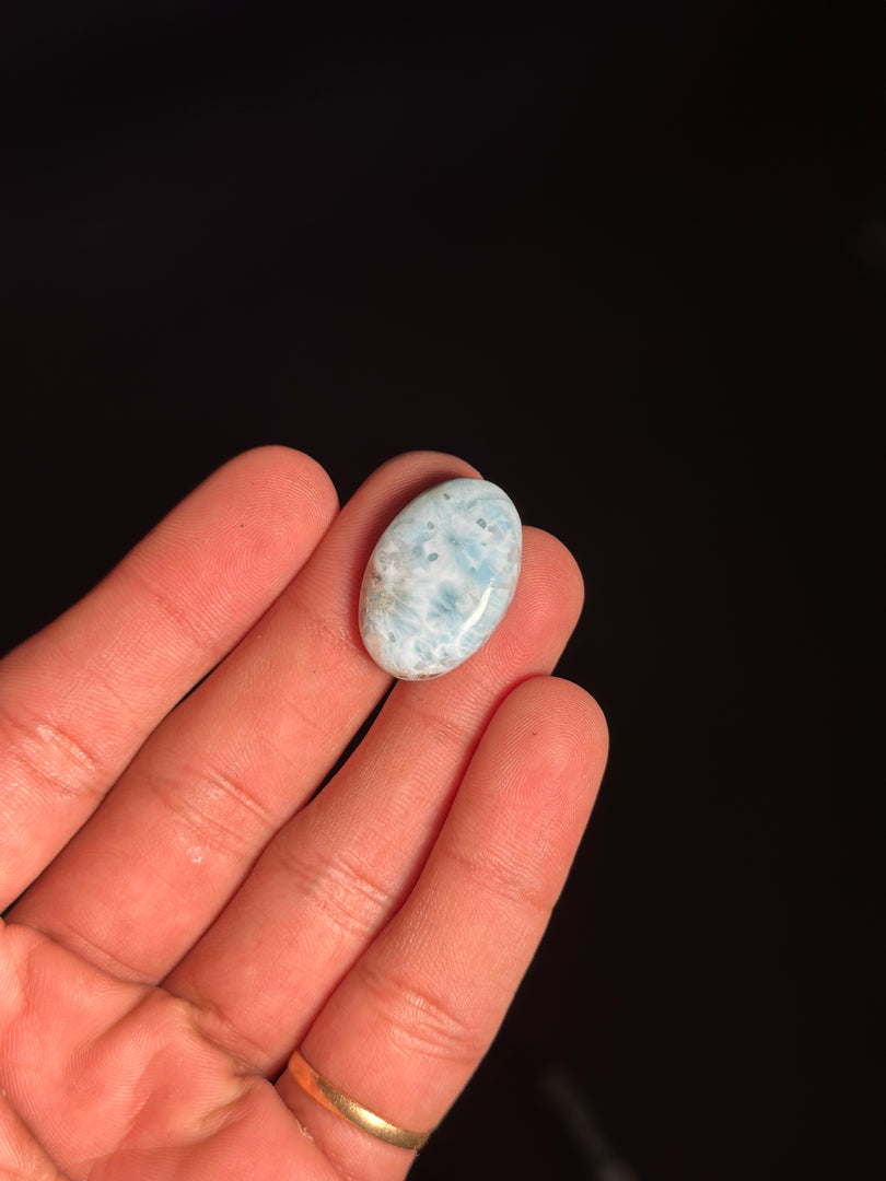 Raw Larimar Stone 5.14g – Caribbean Healing Crystal for Calmness & Emotional Balance