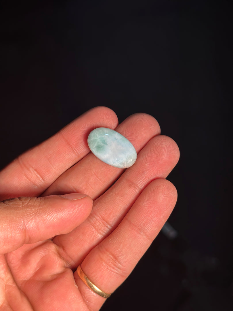 Larimar Crystal 3.87g – Genuine Blue Pectolite Healing Stone for Peace & Balance