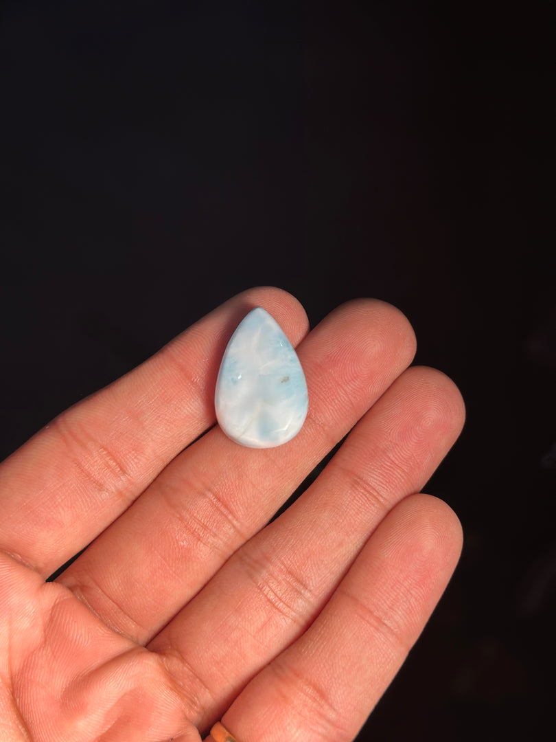 Larimar Gemstone 4.40g – Rare Ocean Blue Crystal for Relaxation & Energy Healing
