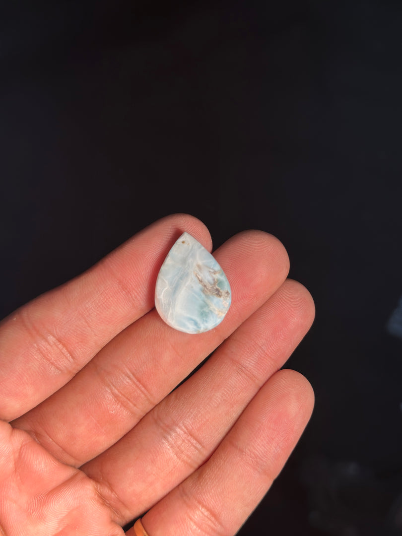 Larimar Crystal 3.64g – Premium Healing Stone for Emotional Healing & Inner Peace