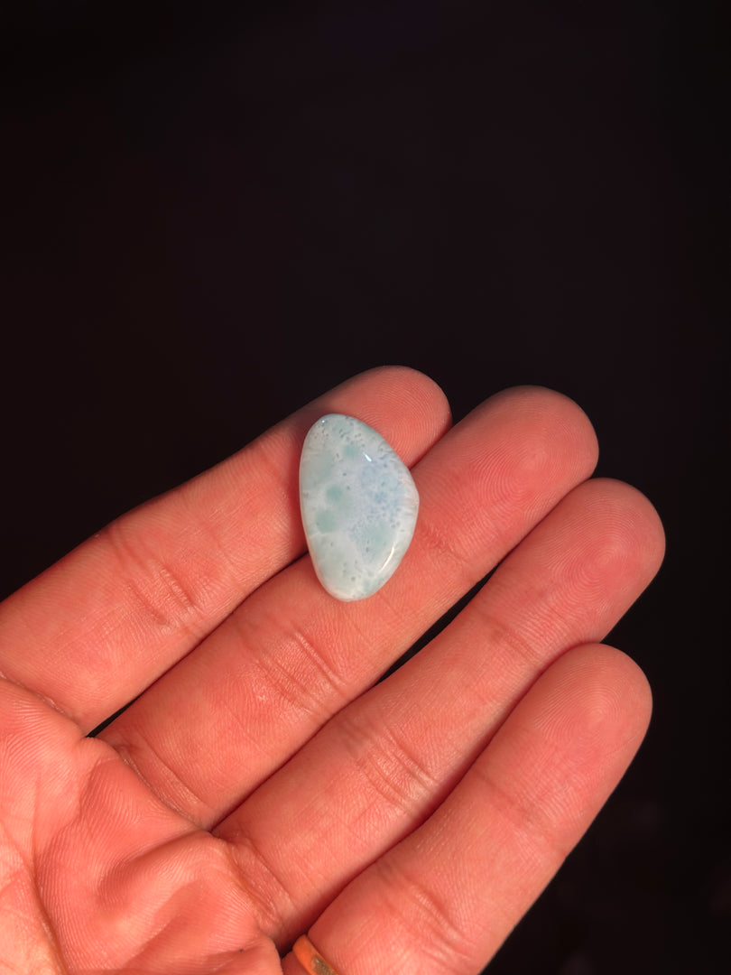 Larimar Crystal 3.38g – Genuine Blue Pectolite Healing Stone for Peace & Balance