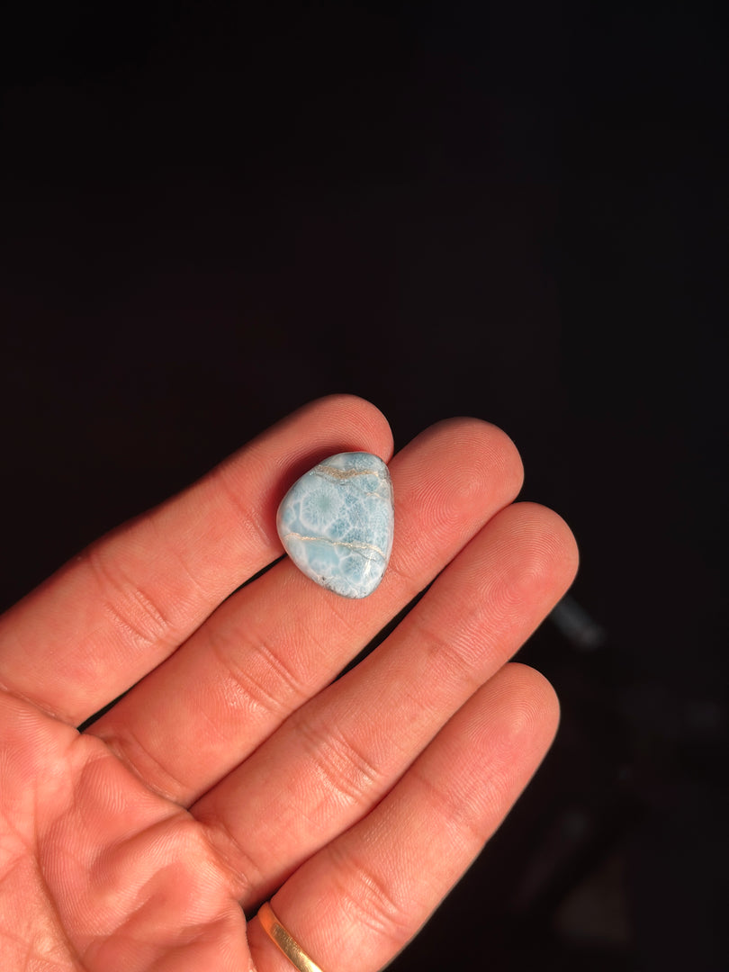 Larimar Crystal 4.47g – Premium Healing Stone for Emotional Healing & Inner Peace
