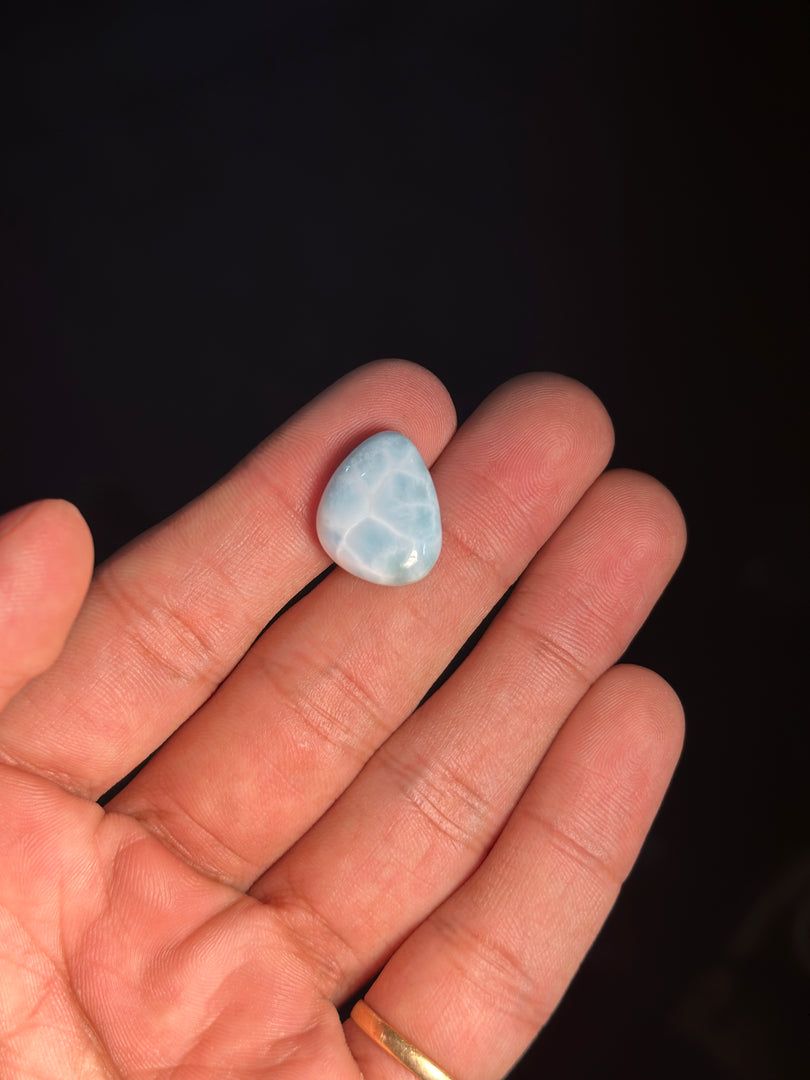Larimar Crystal 3.04g – Premium Healing Stone for Emotional Healing & Inner Peace