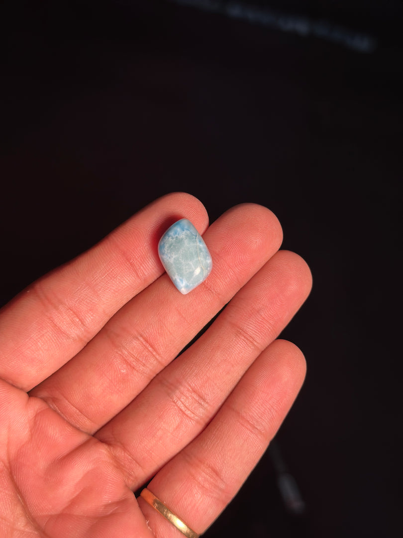 Larimar Crystal 3.24g – Genuine Blue Pectolite Healing Stone for Peace & Balance