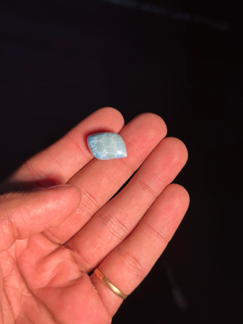 Larimar Crystal 3.24g – Genuine Blue Pectolite Healing Stone for Peace & Balance