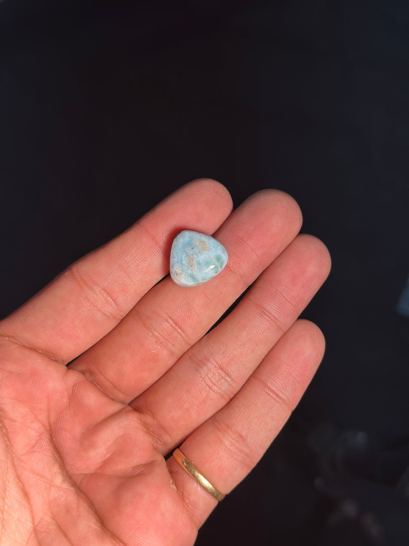Larimar Gemstone 3.01g – Rare Ocean Blue Crystal for Relaxation & Energy Healing