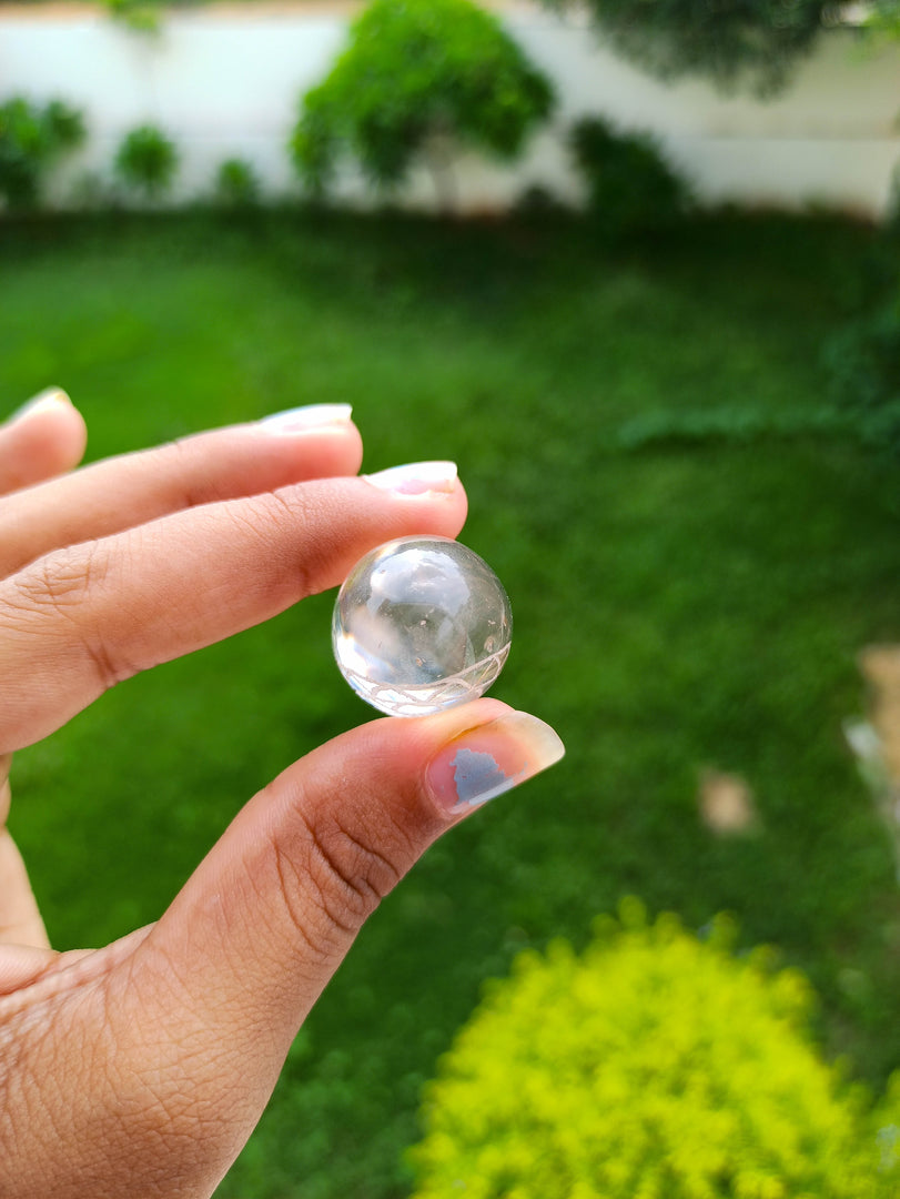 Crystal Lingam with Shri Yantra